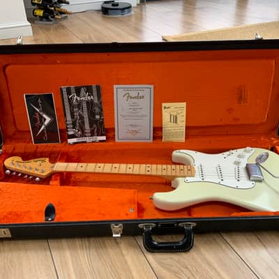 Fender Stratocaster 1969 (custom shop) - Blonde image 11
