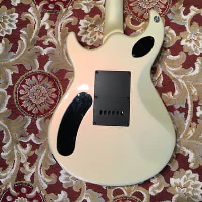 Yamaha YSG TII, 80s. Excellent Lindy Fralin Hum-Cancelling P-90 Pickups, Rare! image 7