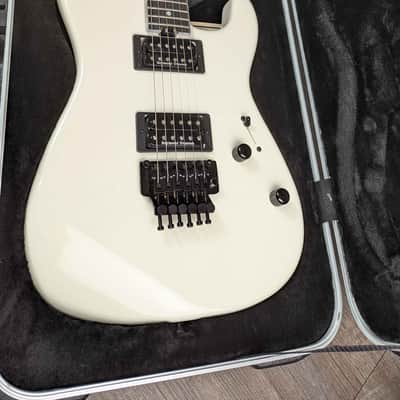Charvel Custom Shop San Dimas HH FR w/Charvel Modeled Case, Snow White image 9