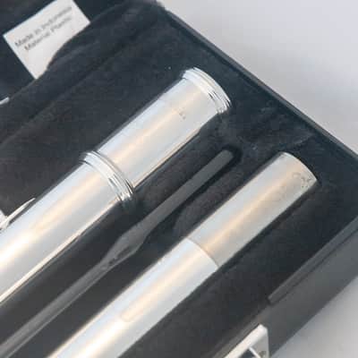 Yamaha YFL-222 Standard Silver-plated Flute *Cleaned & Serviced *Ready to play image 5