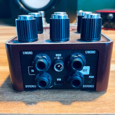Universal Audio Ruby ’63 Top Boost Amplifier 2022 - Present - Ruby / Silver image 5