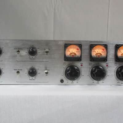 Behringer T1953 Tube Mic Preamp image 1