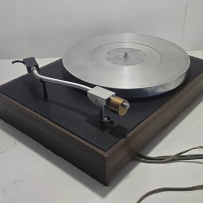 Acoustic Research AR-XA 1960s - Black wood plinth image 8
