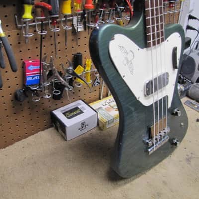 Gibson Thunderbird II Vintage Bass 1966 - Pelham Blue Original image 2