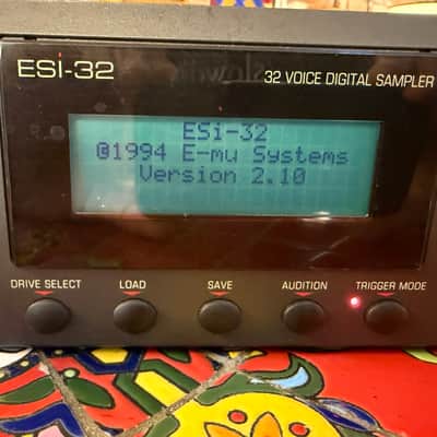 E-MU Systems ESI-32 Rackmount 32-Voice Sampler Workstation 1994 - Black