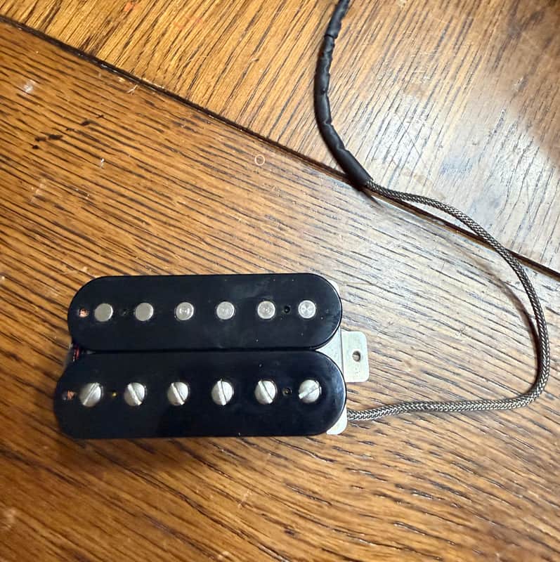 Wolfetone Marshallhead Bridge (A2) black pickup, vintage braid image 1