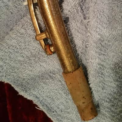 Buescher True Tone 1925 Alto Saxophone image 3