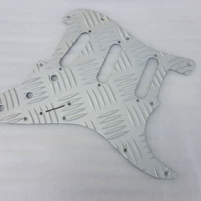 FANCY ALUMINIUM STR*T PICKGUARD image 3