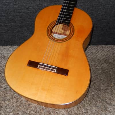 HER MAJESTY YAMAHA GC10F 1968 - WORLD HIGHEST CLASS FLAMENCO CONCERT GUITAR image 3