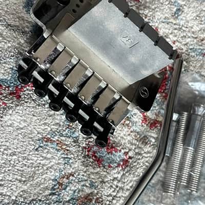 Floyd Rose  - Special Chrome 37 tremolo bridge image 3