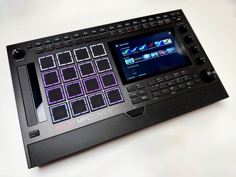 Akai MPC Live III Standalone Sampler / Sequencer 2025 - Present - Black image 1