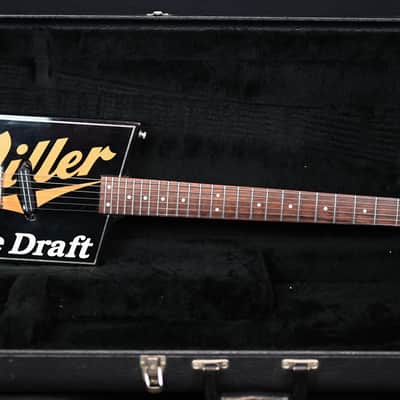 Hamer Miller Genuine Draft from 1987 in Black with original Hardcase image 3