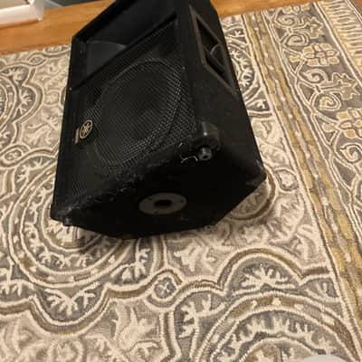 Yamaha Series SM12V 2015 image 5