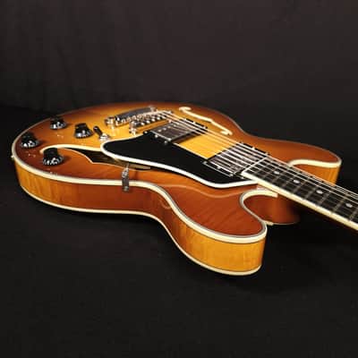 Eastman T484 Gold Burst Finish Flame Maple Thinline Guitar, Hard Case image 15