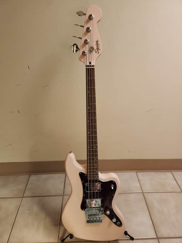 Squier Paranormal Rascal Bass HH
