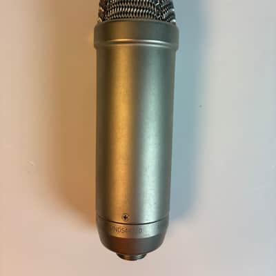 RODE NT1-A Large Diaphragm Cardioid Condenser Microphone image 4