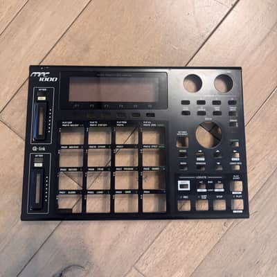 Akai MPC 1000 - Black Face Plate