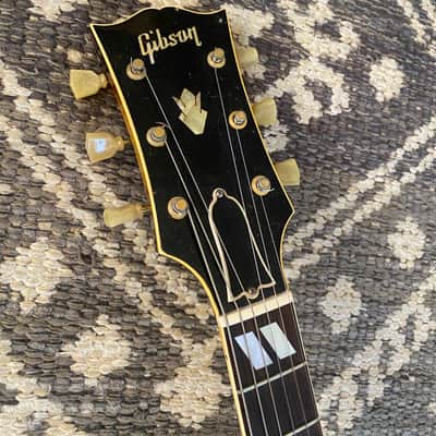 Gibson ES-350 1956 - sunburst image 4