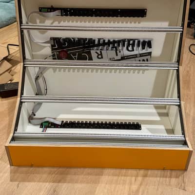 MDLRCASE 13U 114hp Studio Series Eurorack Case - Yellow image 4