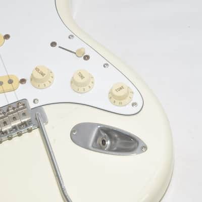 fender Japan E serial ST electric guitar Ref No 7636 image 3