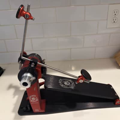 Trick Pro 1-V Black Widow Bigfoot Longboard Double Bass Drum Pedal 2020s - Red & Black image 4