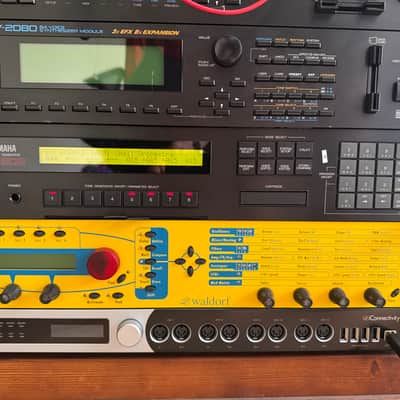 Yamaha TX802 FM Tone Generator 1986 - Black
