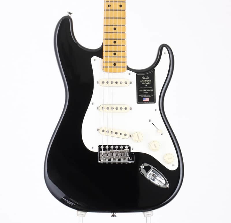 FENDER USA American Vintage II 1957 Stratocaster (Black) [V2445570] (06/08) image 1