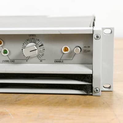 Crown Macro-Tech 36x12 2-Channel Power Amplifier CG015TS image 2