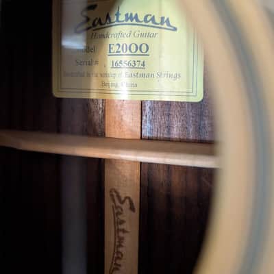 Eastman Guitars E20OO Thermo-cured Acoustic Guitar - Natural image 15