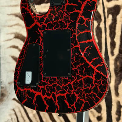 B.C. Rich Gunslinger Retro II 2025 - Red Crackle image 6