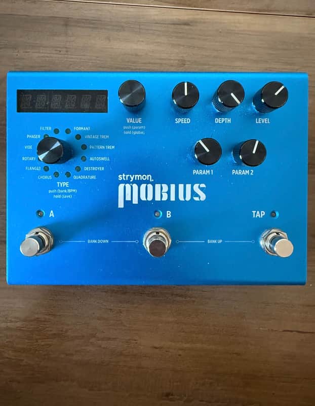Strymon Mobius
