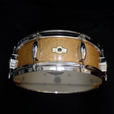 Camco Tuxedo Studio Model 14" x 5" snare drum 1960's - Champagne Sparkle image 9