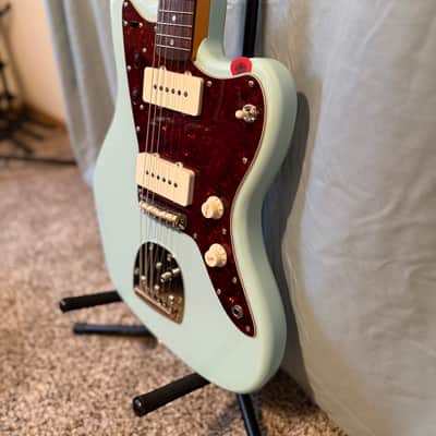 Squier Classic vibe 60’s jazzmaster 2022 - Sonic blue image 2