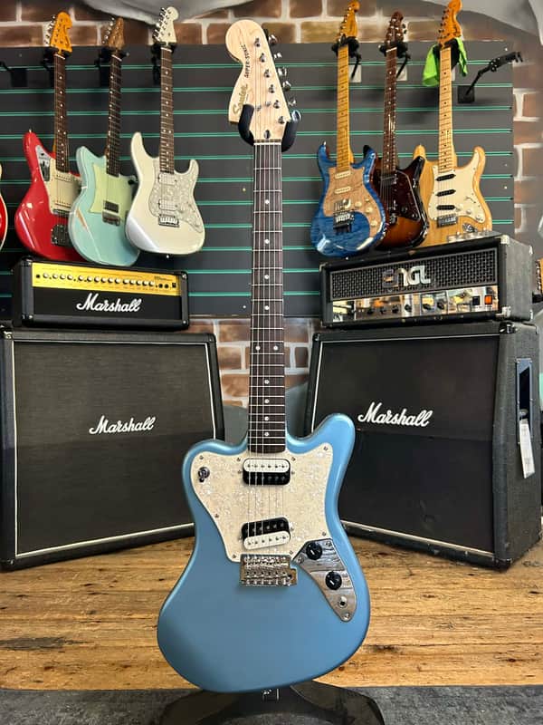 Squier Paranormal Super-Sonic | Reverb