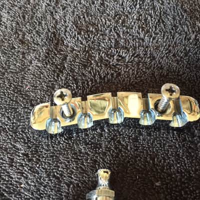 Warwick Streamer 5 String Chrome Hardware Bridge and Tuners image 2