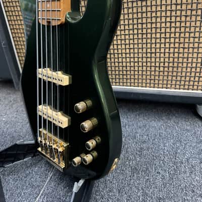Charvel Pro-Mod San Dimas Bass JJ V 5 String 2021 - Lambo Green Metallic image 2