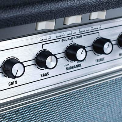 Ampeg V-4B Bass Head image 8