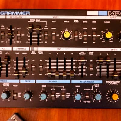 2 x Roland MKS-80 Super Jupiter with 1 x MPG-80 Programmer 1984 - 1989 - Black image 5