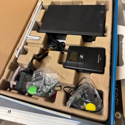 Sennheiser XSW IEM Set A-band 2025 - Black image 2