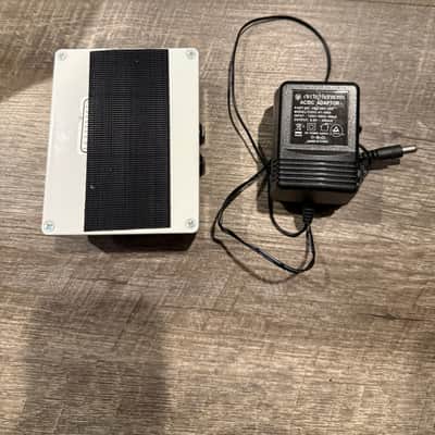 Electro-Harmonix Synth9 2017 - Present - Purple image 2