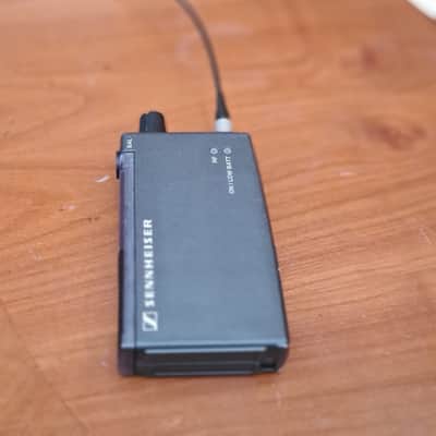 Sennheiser 🎧 Sennheiser EK 3053-U IEM Stereo Receiver – HiDyn Stage – 785.250–812.250 MHz image 2