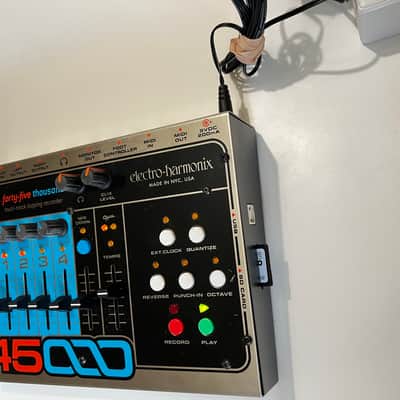Electro-Harmonix 45000 Stereo Multi-Track Looper with Power supply image 4