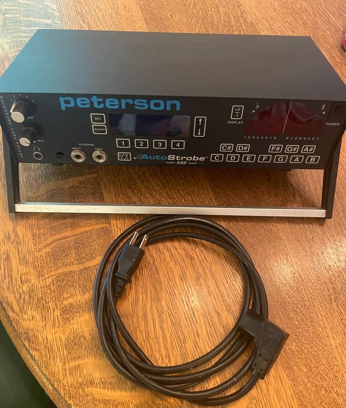 Peterson Auto Strobe Model 590 Tuner image 1