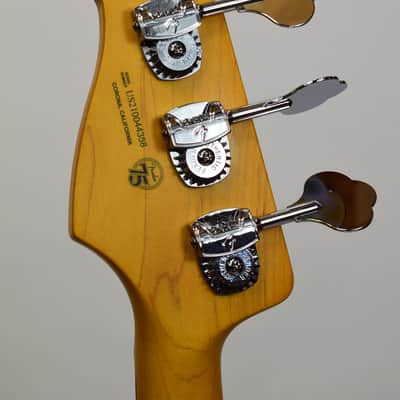 2021 Fender American Professional II Jazz Bass Fretless, Rosewood Fingerboard, Olympic White w/ Case image 10