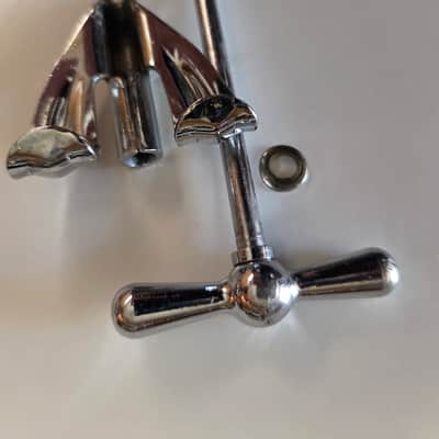 Ludwig faucet head bass T-rod w/claw 60's,6.5" image 6