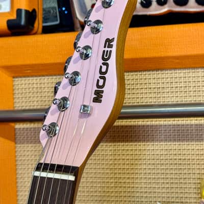Mooer Guitars MLT10 (Travel/ Short Scale) CANDY PINK 2025 Super Light 2,5Kg image 7