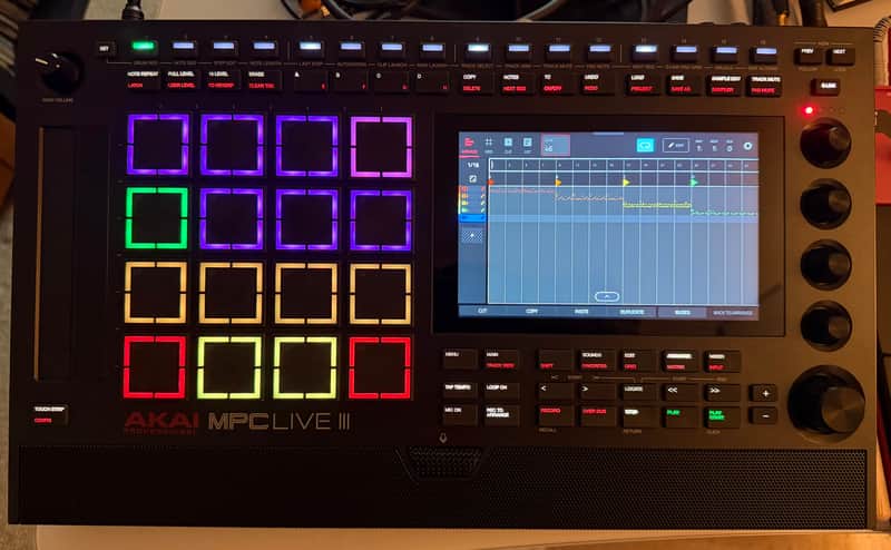 Akai MPC Live III Standalone Sampler / Sequencer 2025 - Present - Black image 1