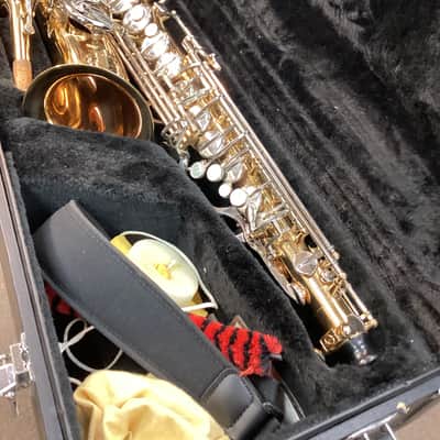 Jupiter JAS-667 Alto Saxophone image 9
