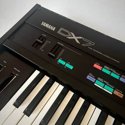 *Refurbished* Yamaha DX-7 Digital FM Synthesizer 61 Key - 1980's image 8