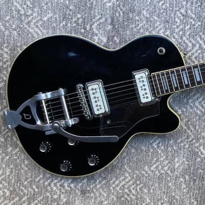 DeArmond M77-T with Hard Case image 1